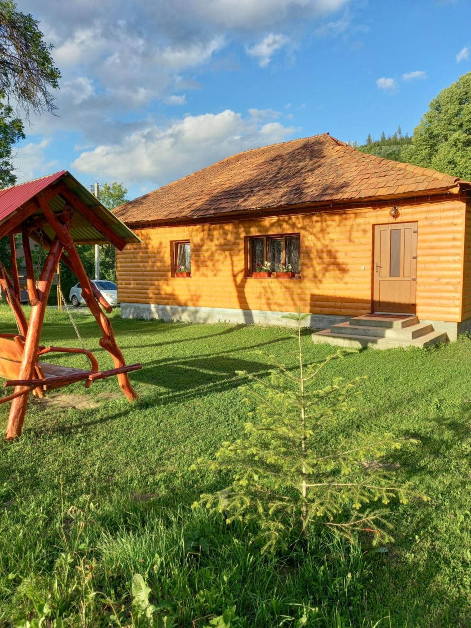 Котедж "Затишний Відпочинок" Huklyvyy Exterior foto